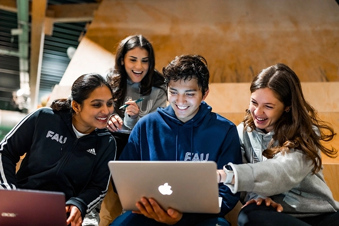 Students at FAU Erlangen-Nürnberg